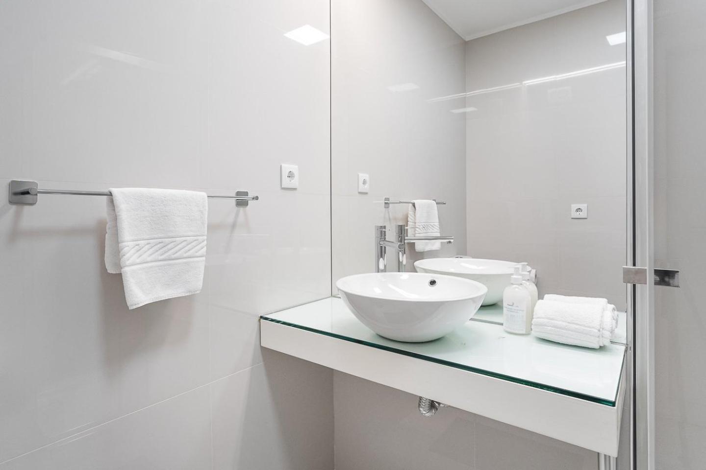 Guestready - Luminescence Near Carmo Church 波尔图 外观 照片